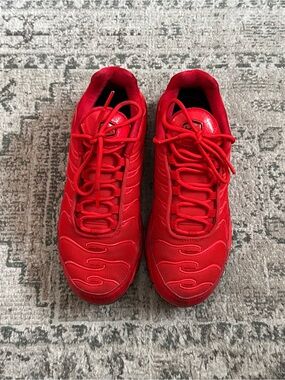 Nike Women's Bright Red Athletic Sneakers